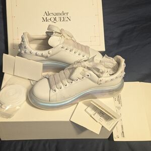 Alexander McQueen white/pearl sneakers